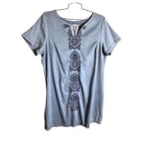 Westport Denim Chambray‎ Embroidered V Neck dress size 1 Blue